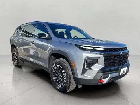 Used 2024 Chevrolet Traverse Z71 AWD/4WD image 1