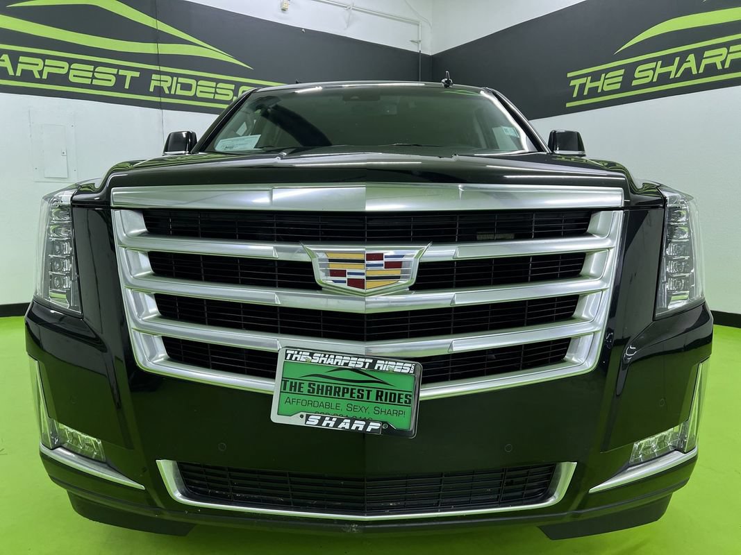 Used 2015 Cadillac Escalade ESV Luxury AWD/4WD image 3