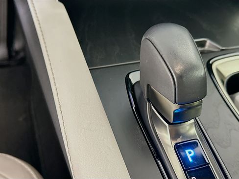 Used 2024 Lexus RX 350 Premium w/ Accessory Package (Z1) FWD image 25