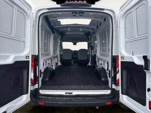 Used 2019 Ford Transit 250 148 Medium Roof image 12