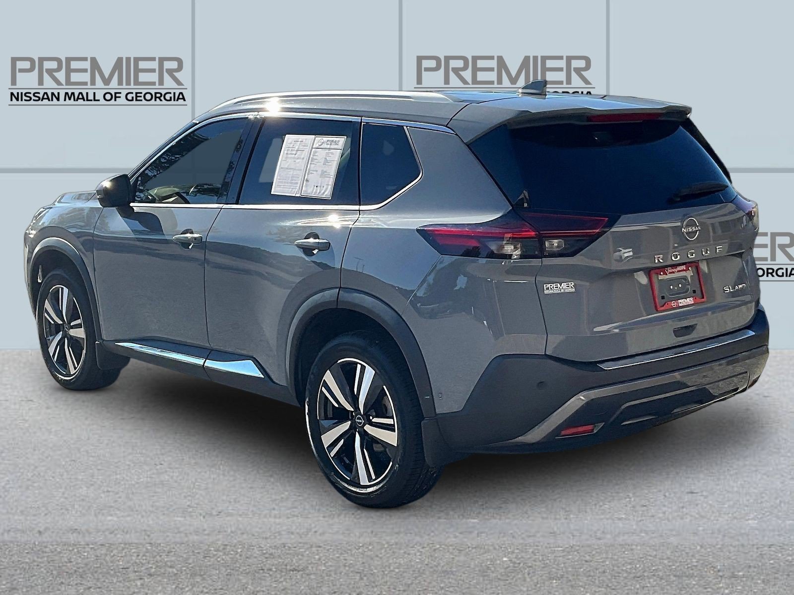 Certified 2023 Nissan Rogue SL w/ SL Premium Package AWD/4WD image 5