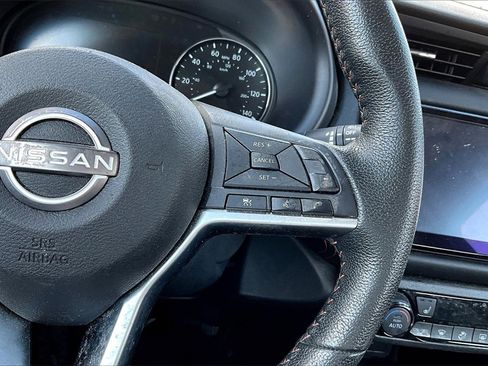 Used 2023 Nissan Kicks SR w/ SR Premium Package image 16