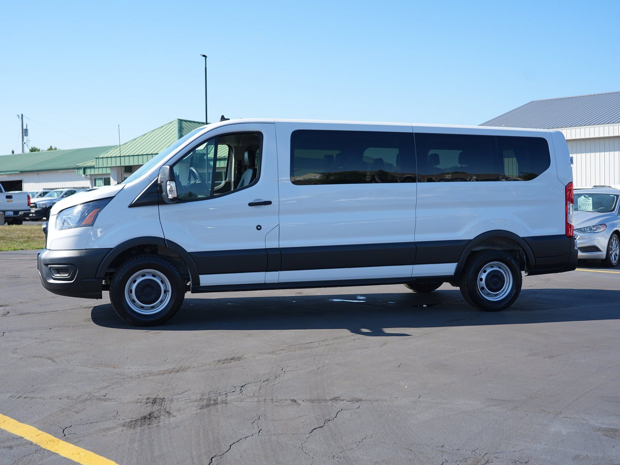 Used 2021 Ford Transit 350 XL RWD image 7