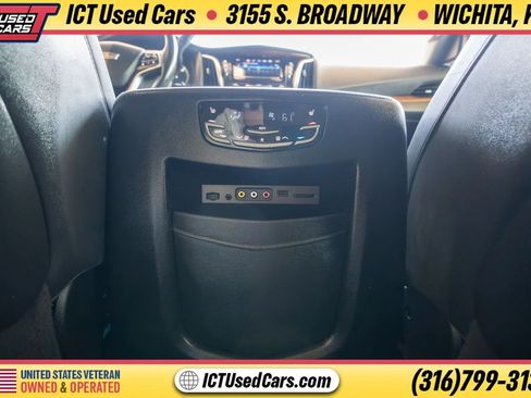 Used 2016 Cadillac Escalade ESV Premium RWD image 28