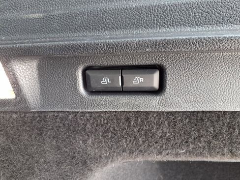 Used 2020 Lincoln Corsair Reserve w/ Equipment Group 201A FWD image 32