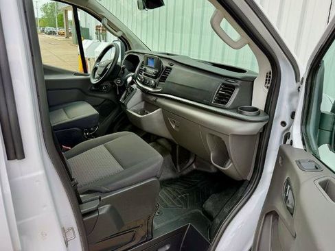 Certified 2025 Ford Transit 250 Low Roof w/ Exterior Upgrade Package RWD image 22