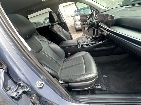 Used 2024 Kia Sorento S w/ Panoramic Sunroof Package AWD/4WD image 35