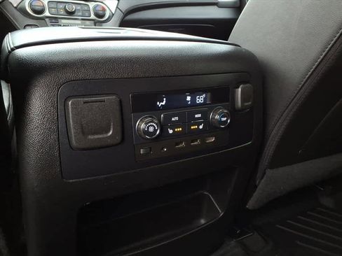 Used 2018 Chevrolet Tahoe Premier image 9