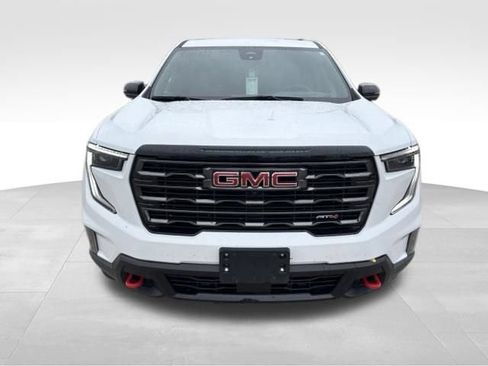 Used 2024 GMC Acadia AT4 w/ Luxury Package AWD/4WD image 8