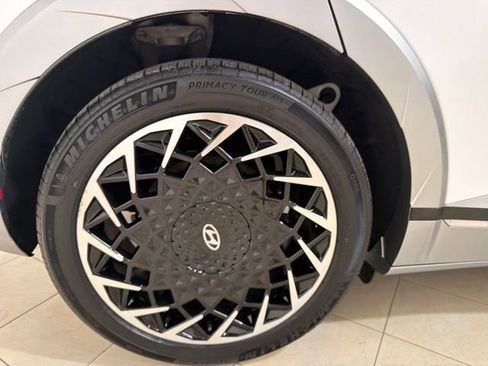 Used 2024 Hyundai Ioniq 5 Limited AWD/4WD image 32