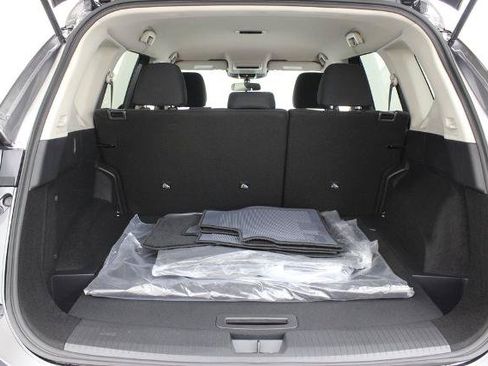 Certified 2026 Nissan Rogue S FWD image 27