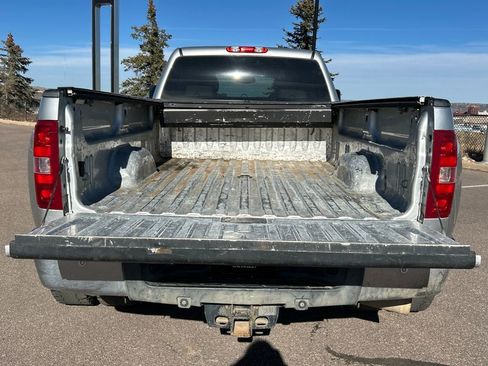 Used 2011 GMC Sierra 3500 SLT image 5