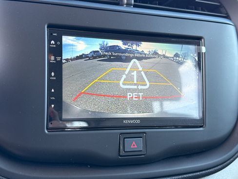 Used 2022 Kia Soul LX image 17