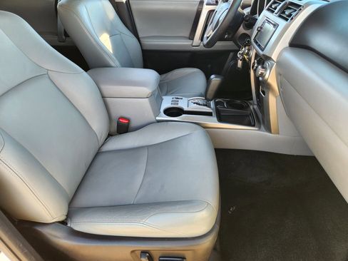 Used 2012 Toyota 4Runner SR5 image 18