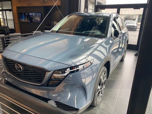 New 2026 MAZDA CX-5 Preferred AWD/4WD image 1