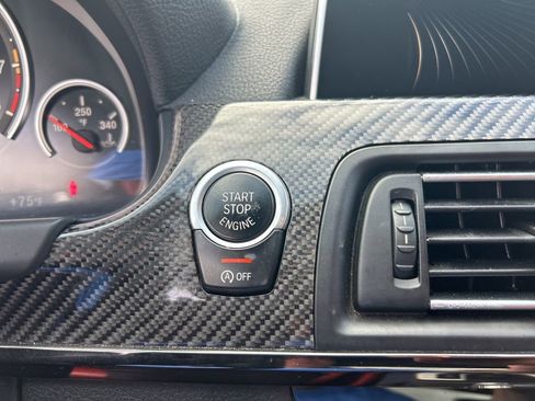 Used 2016 BMW M6 Convertible image 38