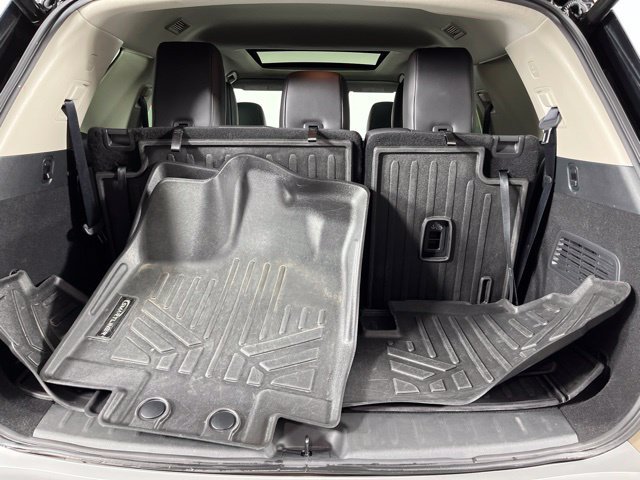 Used 2023 Nissan Pathfinder Platinum w/ Cargo Package AWD/4WD image 53