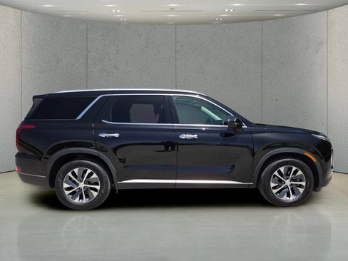 Used 2021 Hyundai Palisade SEL FWD image 2