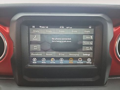 Used 2018 Jeep Wrangler Unlimited Rubicon w/ Safety Group image 22