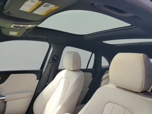 Certified 2025 Mercedes-Benz GLA 250 image 14