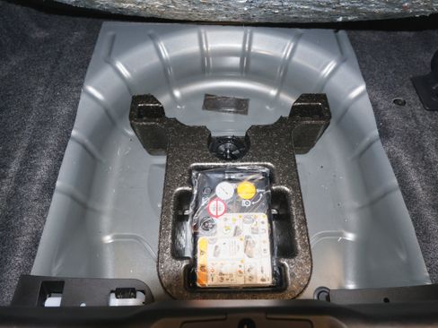 Used 2020 Ford Mustang Shelby GT350 w/ Technology Package image 17