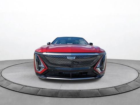 New 2026 Cadillac Lyriq Premium Luxury image 8