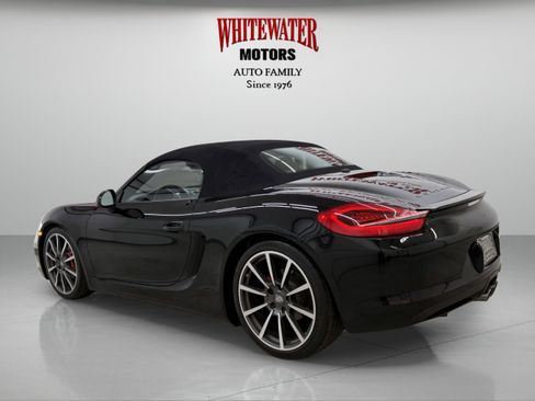 Used 2016 Porsche Boxster image 4