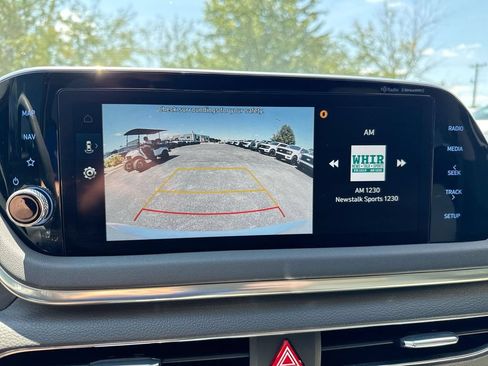 Used 2023 Hyundai Sonata SEL w/ Cargo Package FWD image 16
