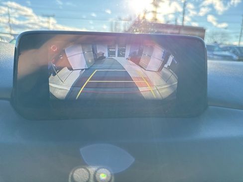 Used 2019 MAZDA CX-5 Touring image 24