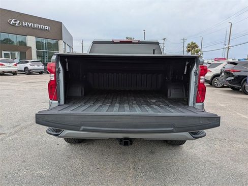 Used 2024 Chevrolet Silverado 1500 Custom w/ Turbomax Blackout Package image 28