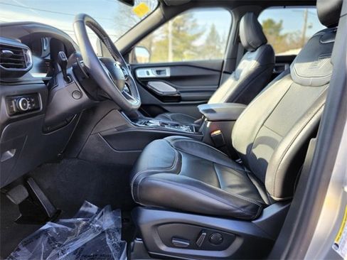 Certified 2024 Ford Explorer ST w/ Equipment Group 401A image 20