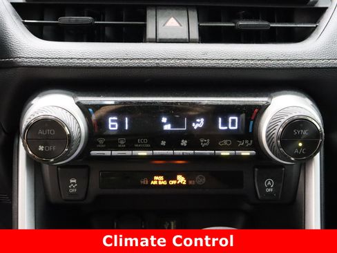 Used 2024 Toyota RAV4 XLE image 20