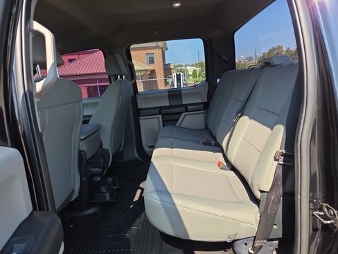 Used 2020 Ford F350 XL w/ Power Equipment Group AWD/4WD image 10