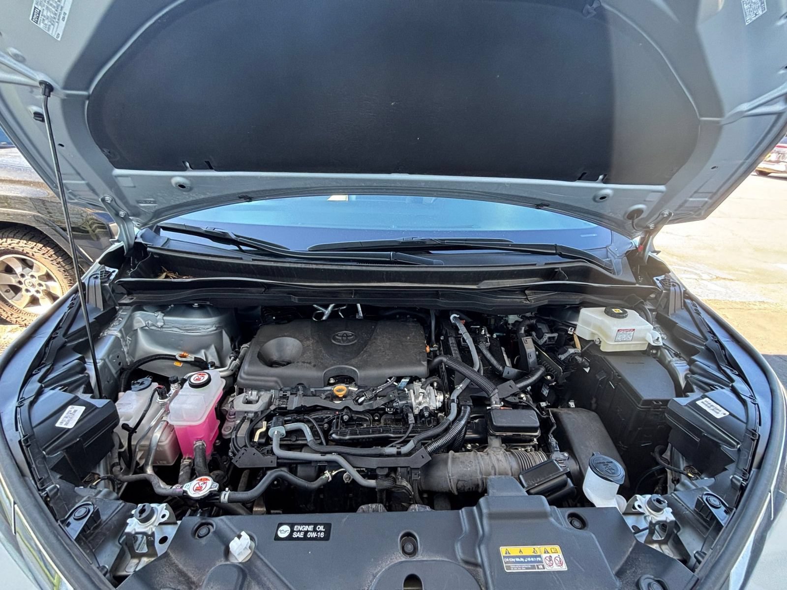 Used 2025 Toyota Sienna XLE FWD image 34