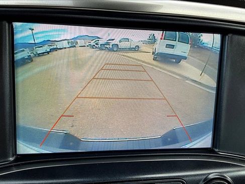 Used 2018 Chevrolet Silverado 1500 LTZ Z71 image 23