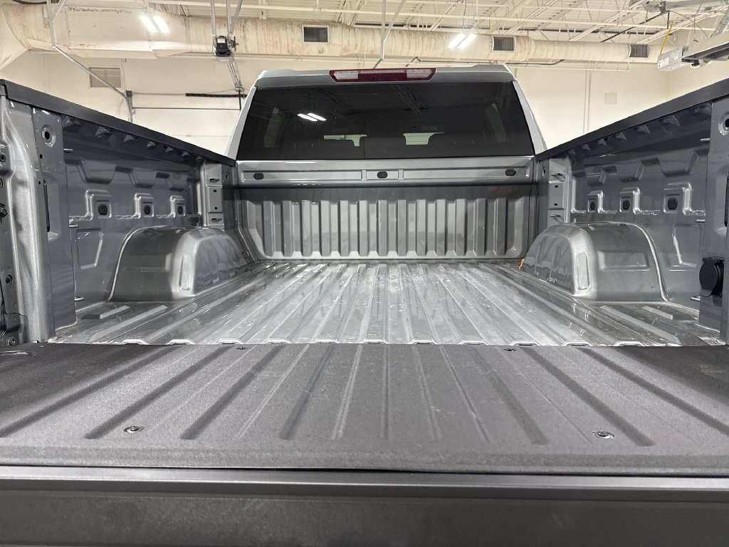 New 2026 Chevrolet Silverado 1500 RST w/ Z71 Off-Road Package AWD/4WD image 24