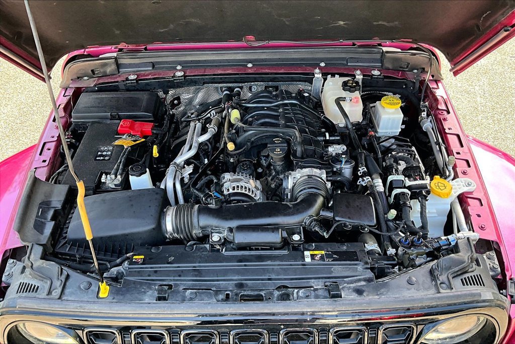 Used 2024 Jeep Gladiator Sport AWD/4WD image 12