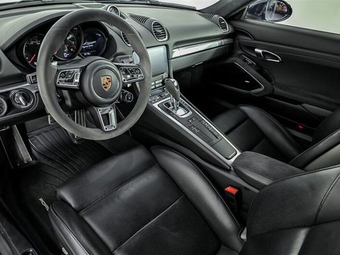 Used 2019 Porsche 718 Cayman GTS RWD image 14