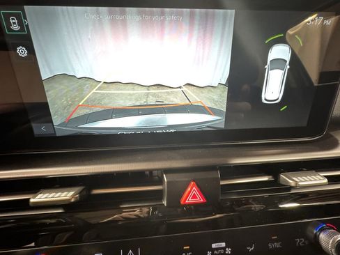 New 2026 Kia Sportage EX w/ EX Panorama Roof Package image 24