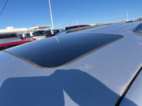 Used 2006 Chevrolet HHR LT w/ Preferred Equipment Group image 21