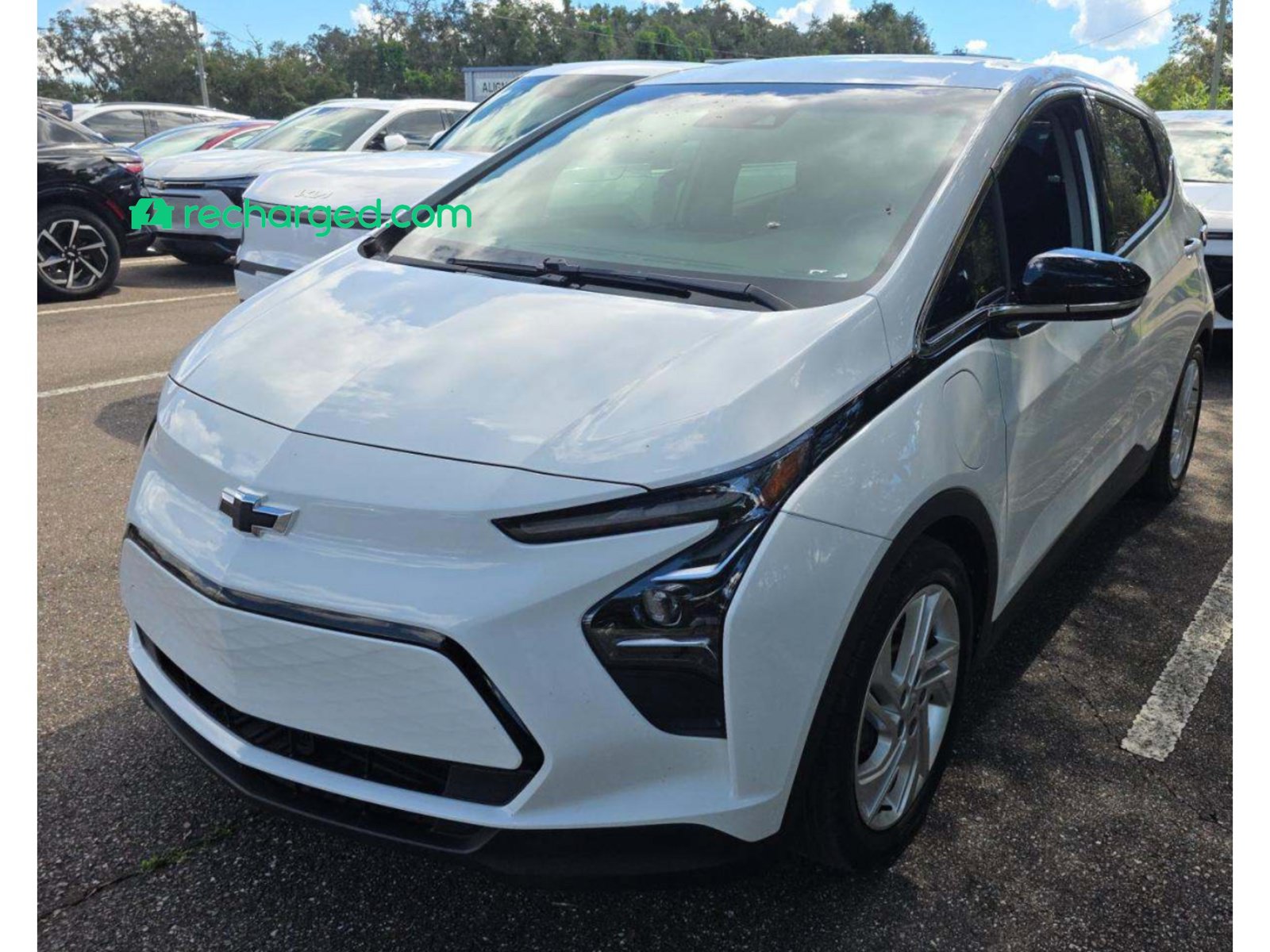 Used 2023 Chevrolet Bolt LT w/ Driver Confidence Package FWD image 1