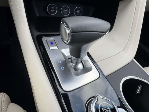 Certified 2026 Genesis G70 2.5T image 27