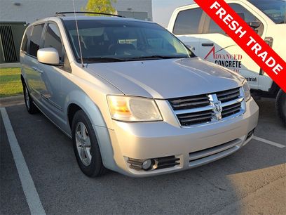 Used 2008 Dodge Grand Caravan SXT w/ Entertainment Group 2