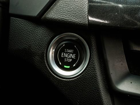 Used 2022 Cadillac CT4 Luxury w/ LPO, Exterior Accent Package RWD image 29