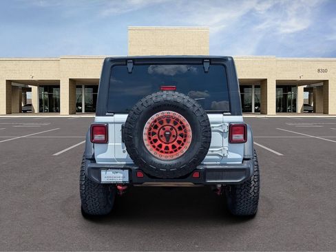 Used 2020 Jeep Wrangler Unlimited Rubicon AWD/4WD image 4