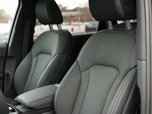 Used 2025 Audi Q7 3.0T Prestige w/ Prestige Package image 23