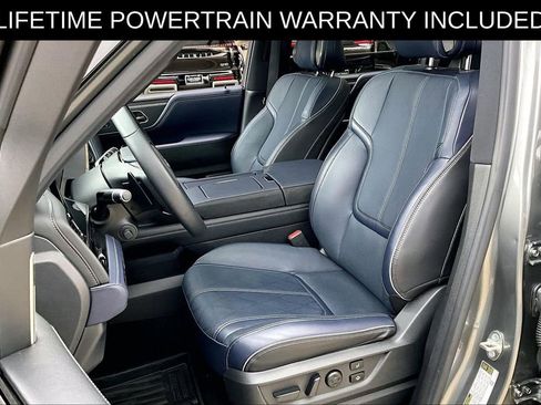 Certified 2026 INFINITI QX80 4WD w/ Sport Exterior Package image 33