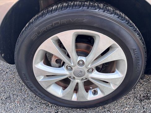Used 2016 Kia Soul + FWD image 20