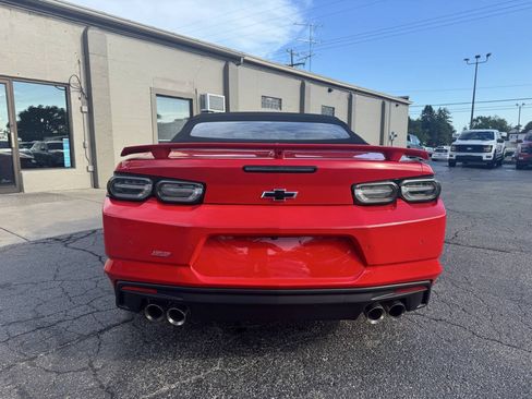 Used 2023 Chevrolet Camaro SS RWD image 3