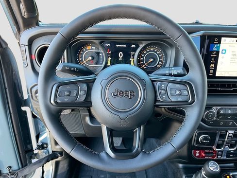 New 2026 Jeep Wrangler Unlimited Rubicon w/ Xtreme 35 Tire Package AWD/4WD image 11